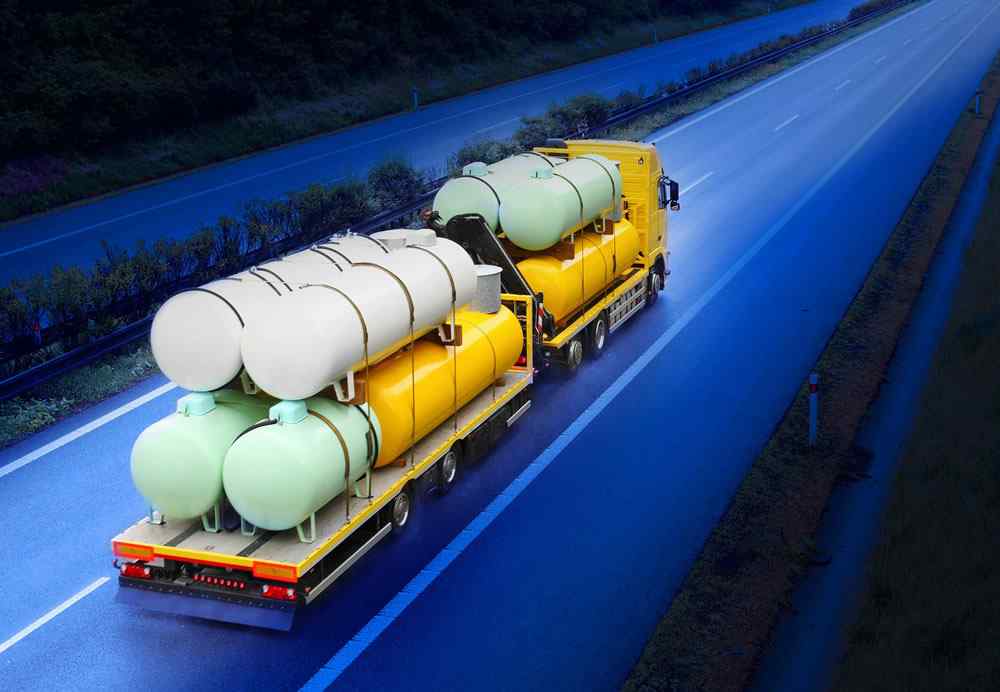 https://whitehawkcargo.com/wp-content/uploads/2015/09/shutterstock_196640687.jpg